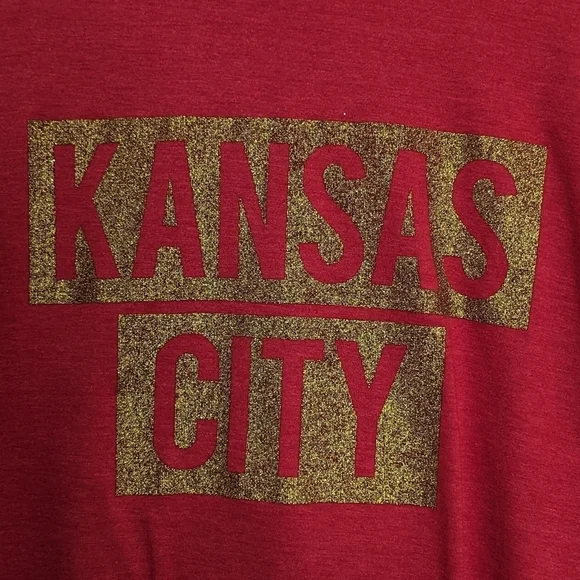 Pink Dinosaur Boutique Women's Small Red Gold Foil Kansas City T-shirt - Picture 2 of 6